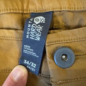 Mountain Hardwear Tan approach pants size 34 x 32